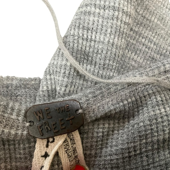 We The Free by Free People Gray Peplum Thermal Top Size XS - Picture 7 of 10